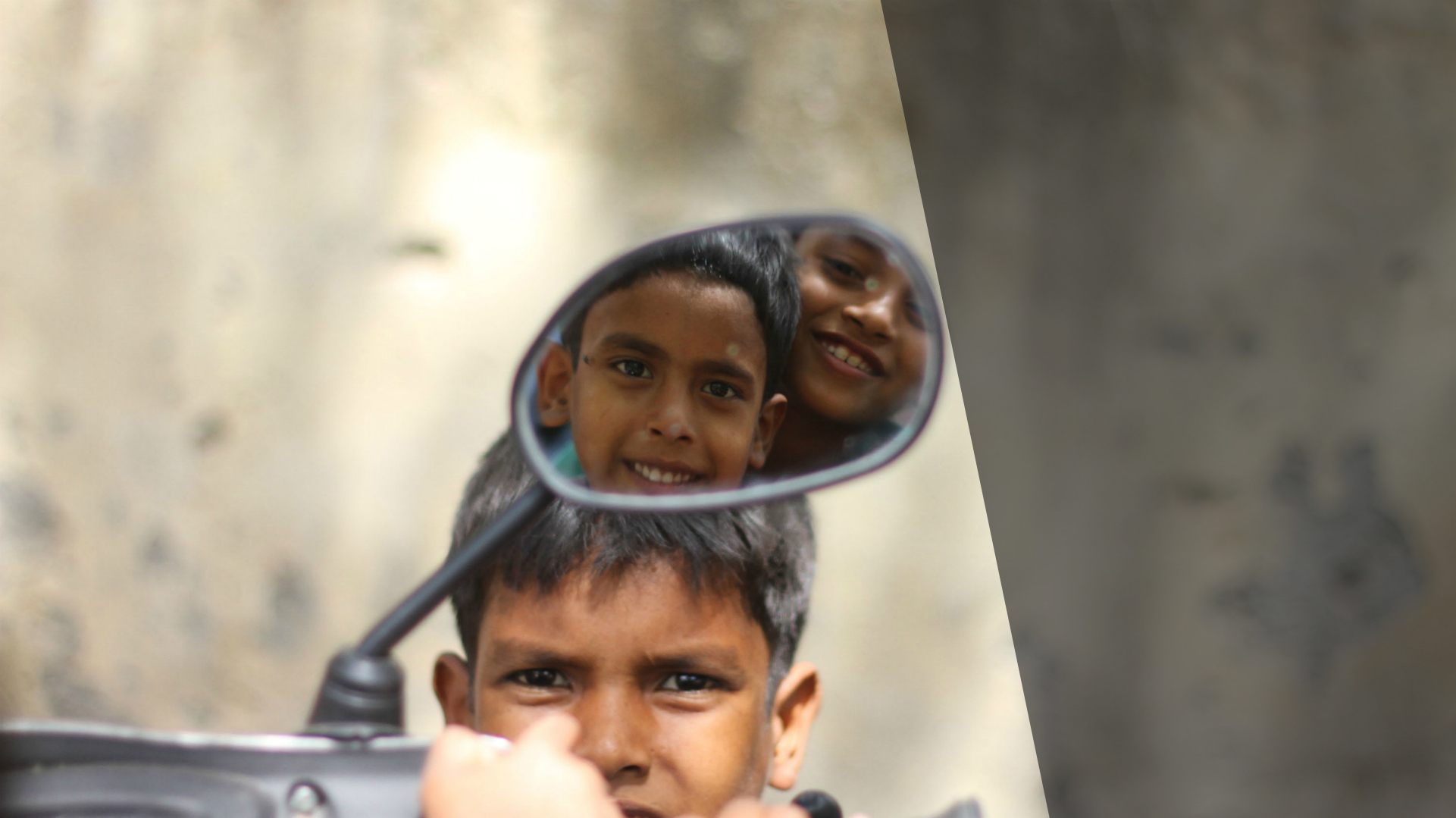 Rohingya refugees: Stateless entities knock on Delhi UNHCR's door Rohingya refugees: Stateless entities knock on Delhi UNHCR's door