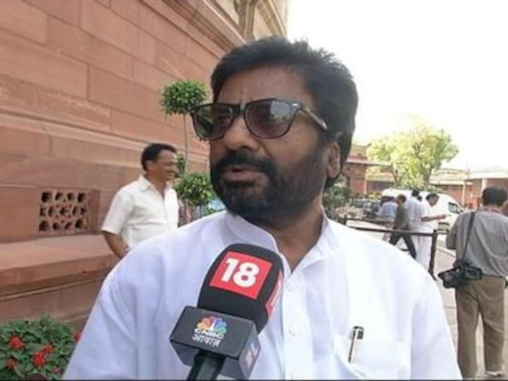 Ravindra Gaikwad Air India row: Shiv Sena tells govt to make airlines fall in line or warns of boycotting NDA meet