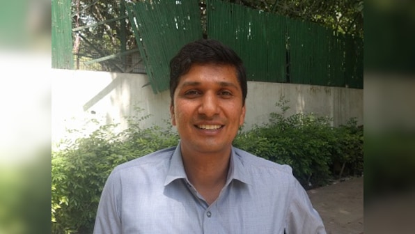 Delhi smog: AAP leader Saurabh Bharadwaj reacts to HC order, says Centre refuses to allot parking space for buses