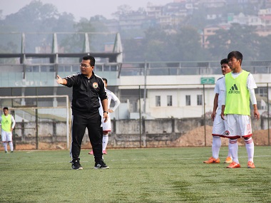 I-League: Shillong Lajong, original high flyers from North East, could sour Aizawl FC's title dream I-League: Shillong Lajong, original high flyers from North East, could sour Aizawl FC's title dream