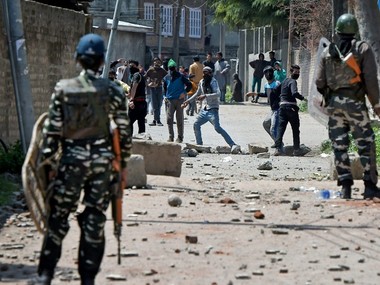 Postponing Kashmir's Anantnag bypoll is a good idea, going ahead would have risked a bloodbath Postponing Kashmir's Anantnag bypoll is a good idea, going ahead would have risked a bloodbath