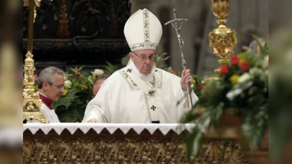 Pope Francis laments horror of 'vile' attack on Syrians in Easter address
