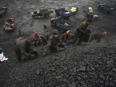 Govt clears opening up of commercial coal mining to private firms; ends CIL monopoly Govt clears opening up of commercial coal mining to private firms; ends CIL monopoly