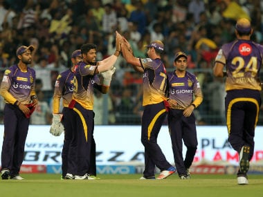 KKR players celebrate the wicket of KXIP captain Glenn Maxwell. Sportzpics