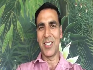 64th National Film Awards 2017: Akshay Kumar, Sonam Kapoor celebrate wins on sets of Padman 64th National Film Awards 2017: Akshay Kumar, Sonam Kapoor celebrate wins on sets of Padman