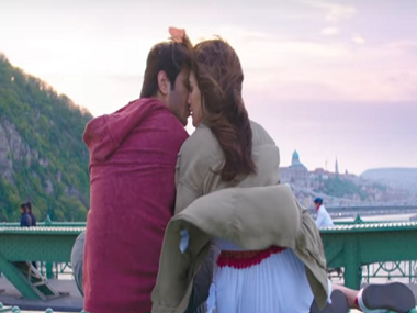 Raabta trailer: Sushant, Kriti's film creatively unfolds as romantic thriller split over two eras Raabta trailer: Sushant, Kriti's film creatively unfolds as romantic thriller split over two eras