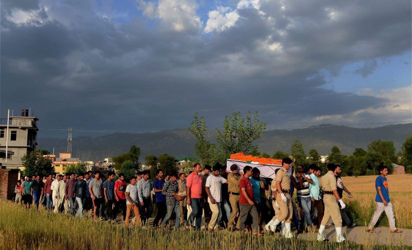 Day after Sukma massacre: Amid severe criticism, Modi govt vows action after 25 CRPF men are laid to rest Day after Sukma massacre: Amid severe criticism, Modi govt vows action after 25 CRPF men are laid to rest