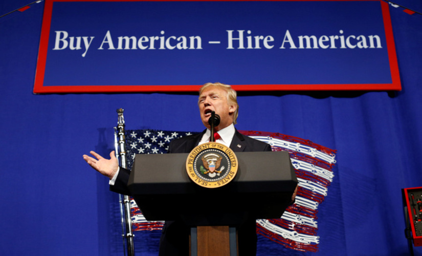 Trump signs executive order on H1B visa review, says lottery system is all wrong Trump signs executive order on H1B visa review, says lottery system is all wrong
