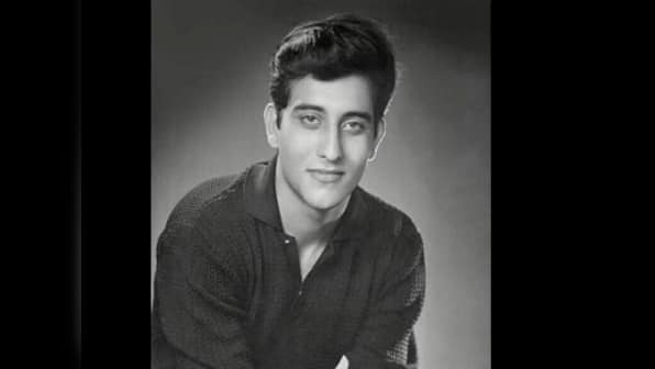 'Vinod Khanna was my Mr Darcy': A fangirl's tribute to her matinee idol
