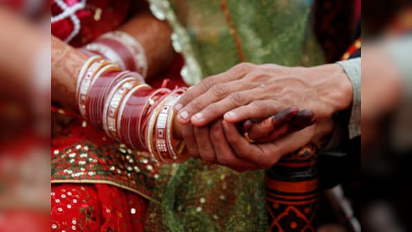 Madhya Pradesh minister gifts brides bats; to be used on alcoholic husbands