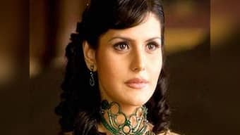 Zarine Khan to star in Vikram Bhatt's next horror film 1921, followed by Aksar 2