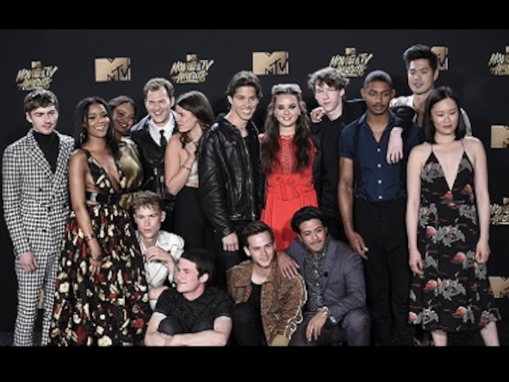 13 Reasons Why will return for a second season: Netflix, producer Selena Gomez confirm news