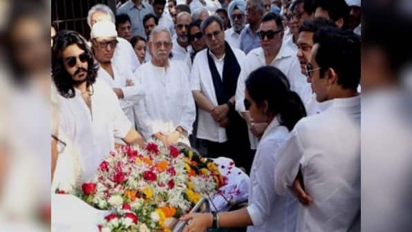 Rishi Kapoor thanks Hindi film fraternity for showing up at Vinod Khanna's funeral