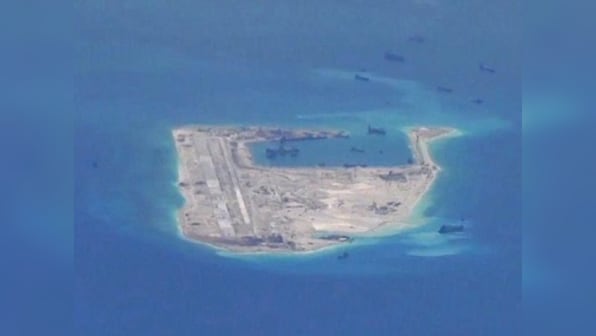 Egypt agrees to transfer of two Red Sea islands to Saudi Arabia