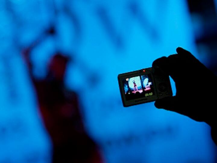 Understanding non-consensual pornography: How to recognise, defeat online sexual violence