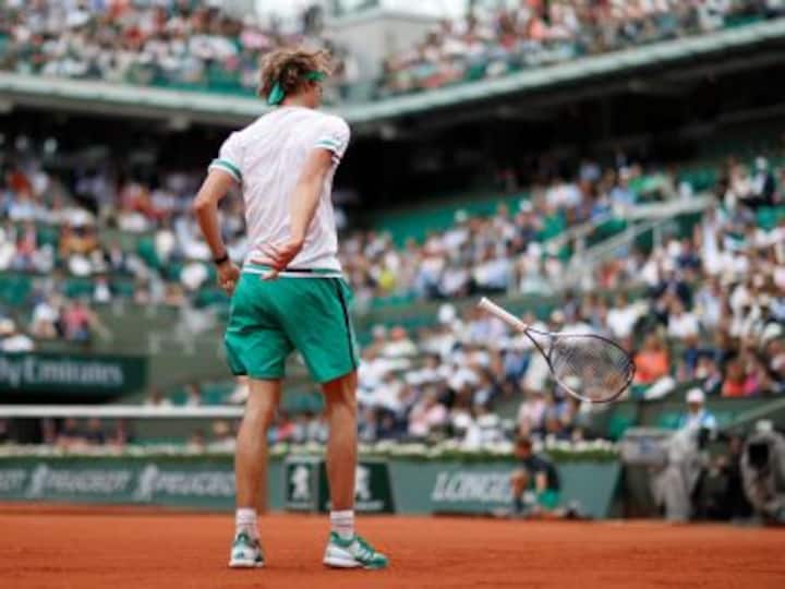 French Open 2017: Alexander Zverev admits he played 'absolute sh*t' but says first round exit no tragedy