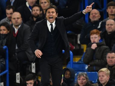 Premier League: Hardline Antonio Conte tells Chelsea to go for the kill and win title Premier League: Hardline Antonio Conte tells Chelsea to go for the kill and win title