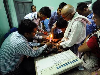 Kolkata Dakshin Lok Sabha Election Result 2019 LIVE Updates: Mala Roy from AITC is leading with 65.1% votes at 4:25 PM