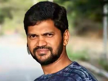 Marathi filmmaker Atul Tapkir found dead in hotel; blames wife, financial loss in Facebook post Marathi filmmaker Atul Tapkir found dead in hotel; blames wife, financial loss in Facebook post