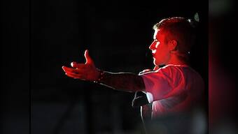 Justin Bieber's India concert: Did 'Sorry' singer cheat Beliebers by lip syncing at a 'live' gig?