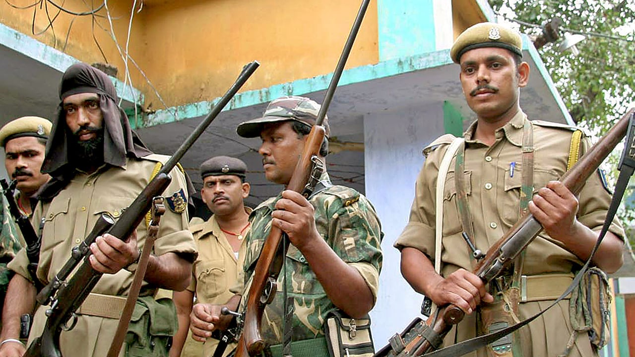 Police seizes explosives and liquor in Bihar's Rohtas district-India News ,  Firstpost