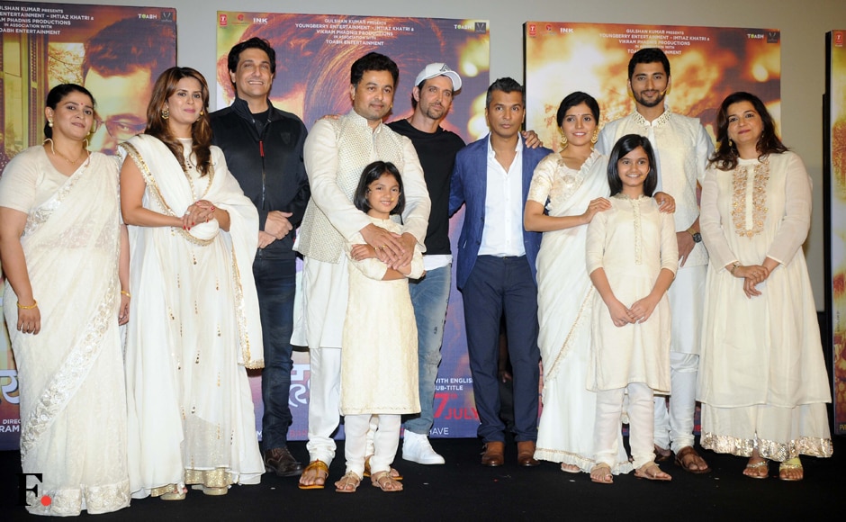The film is presented by T-Series and produced by Young Berry Entertainment, Imtiaz Khatri and Vikram Phadnis Productions in association with Toabh Entertainment. Images by Sachin Gokhale The film is presented by T-Series and produced by Young Berry Entertainment, Imtiaz Khatri and Vikram Phadnis Productions in association with Toabh Entertainment. Images by Sachin Gokhale