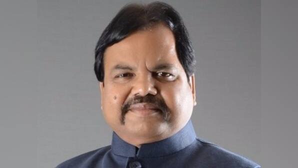 Shiv Sena MLA Gautam Chabukswar sends 'substitute' to visit drought-hit village in Maharashtra