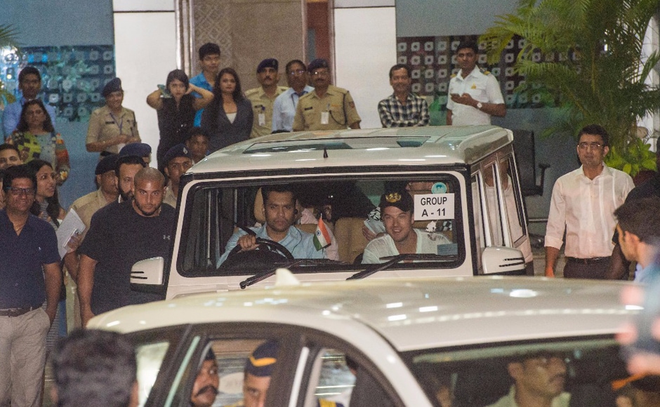Justin Bieber has been put up at a central Mumbai five-star, where his entourage already checked in a day earlier. A chopper will take him to the DY Patil Stadium for his concert on Wednesday evening. Photo courtesy Firstpost Hindi Justin Bieber has been put up at a central Mumbai five-star, where his entourage already checked in a day earlier. A chopper will take him to the DY Patil Stadium for his concert on Wednesday evening. Photo courtesy Firstpost Hindi