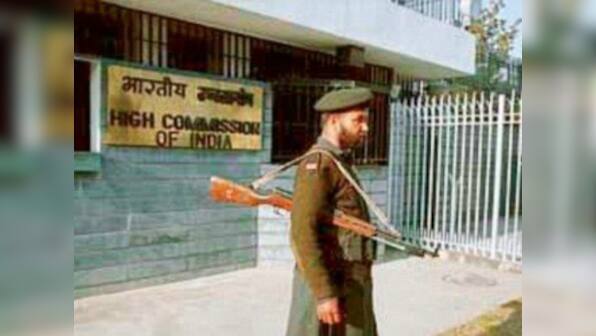 Indian diplomat in Pakistan caught for taking photos inside court