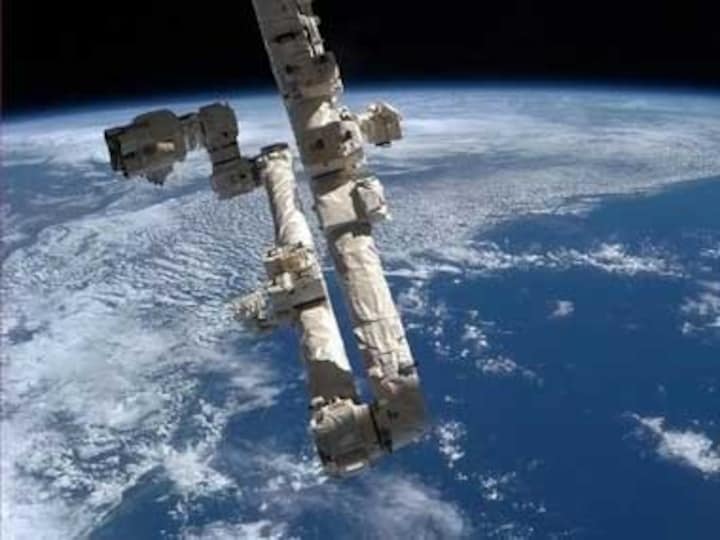 Astronauts aboard the ISS get pizza and ice-cream delivered to them via Cygnus cargo vehicle