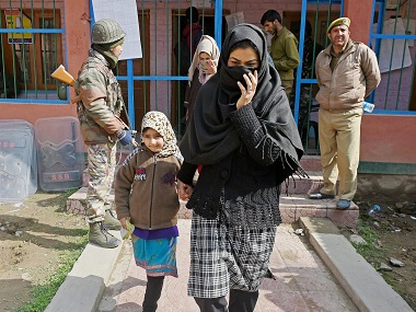 Anantnag bypoll: Home ministry rejects EC's demand for aditional security, offers only 30,000 personnel Anantnag bypoll: Home ministry rejects EC's demand for aditional security, offers only 30,000 personnel