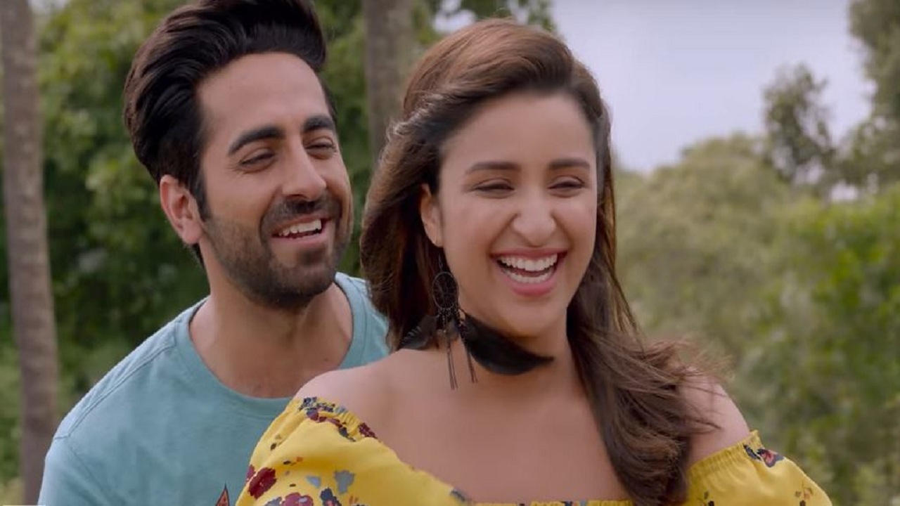 Meri Pyaari Bindu movie review: A nostalgic vibe overrides Ayushmann, Parineeti's flaky chemistry Meri Pyaari Bindu movie review: A nostalgic vibe overrides Ayushmann, Parineeti's flaky chemistry