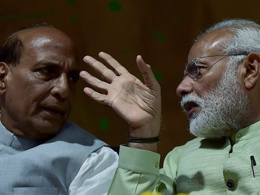 Indian soldiers beheaded by Pakistan brought home: Arun Jaitley briefs Narendra Modi, Vohra meets Rajnath Indian soldiers beheaded by Pakistan brought home: Arun Jaitley briefs Narendra Modi, Vohra meets Rajnath