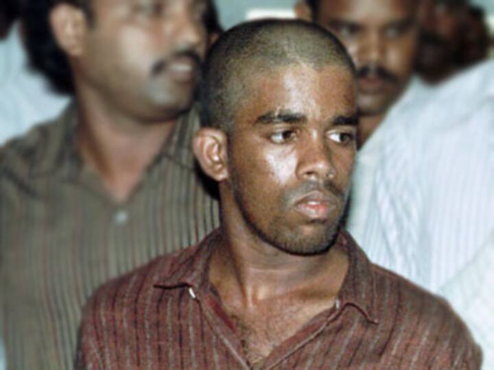 Rajiv Gandhi assassination case: Madras HC adjourns Murugan's plea to meet mother in prison