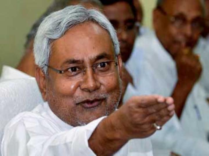 Presidential Election 2017: Nitish Kumar praises Ram Nath Kovind, remains mum on party support