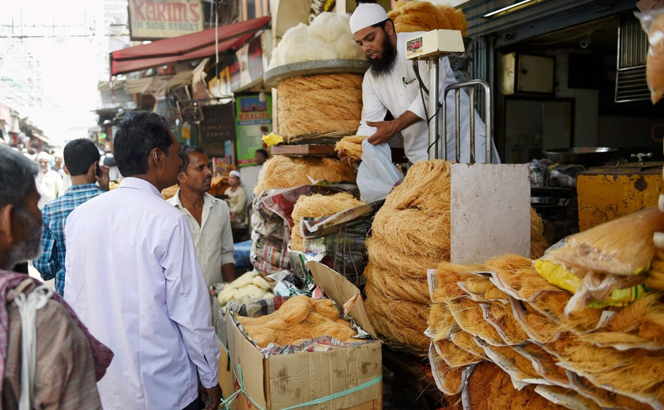 Mosques and aid organisations organise free meals for the public every night. People can be seen buying vermicelli during Ramadan, in Old Delhi. PTI Mosques and aid organisations organise free meals for the public every night. People can be seen buying vermicelli during Ramadan, in Old Delhi. PTI