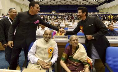 Mohanlal, Sonam Kapoor, Akshay Kumar honoured at 64th National Film Awards 2017