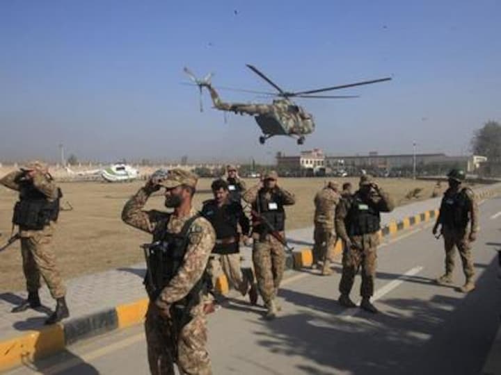 Pakistan opens Chaman border crossing to allow ailing Afghans to return