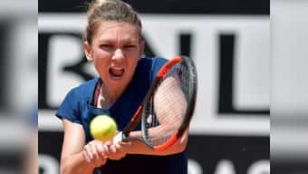 French Open 2017: Simona Halep 'expects to play' Roland Garros pending final ultrasound results