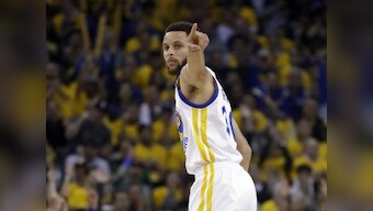 NBA playoffs: Stephen Curry shines as Warriors crush depleted Spurs, take 2-0 series lead