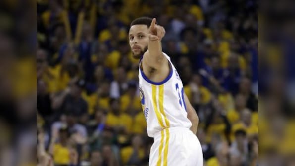NBA playoffs: Stephen Curry shines as Warriors crush depleted Spurs, take 2-0 series lead