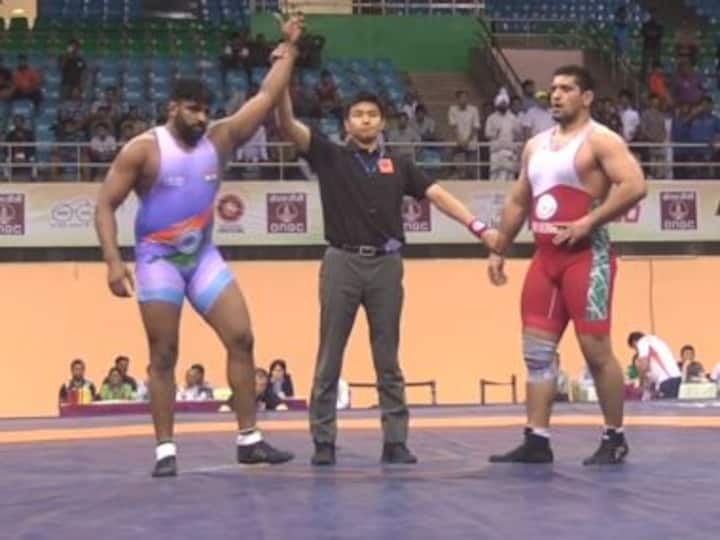 Asian Wrestling Championships: Sumit assures India of another medal with easy passage into final
