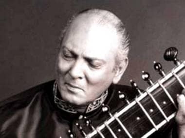 Ustad Raees Khan. YouTube