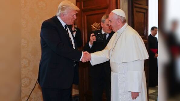 Donald Trump arrives at Vatican to meet Pope Francis