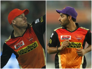 IPL 2017: David Warner wins Orange Cap, Bhuvneshwar Kumar takes Purple Cap IPL 2017: David Warner wins Orange Cap, Bhuvneshwar Kumar takes Purple Cap