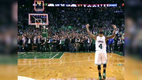 NBA playoffs: Isaiah Thomas scores 53 points in Celtics win, Warriors roll past Jazz