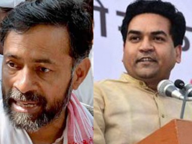 Kapil Mishra's apology to Yogendra Yadav is another tool to attack Arvind Kejriwal, garner support outside AAP Kapil Mishra's apology to Yogendra Yadav is another tool to attack Arvind Kejriwal, garner support outside AAP