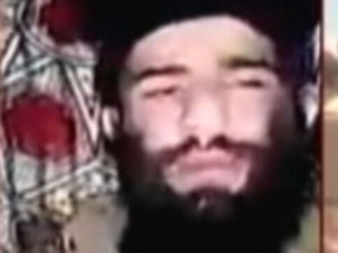 Hizbul Mujahideen distances self from Zakir Musa's 'beheading Hurriyat leaders' statement: Signals rift Hizbul Mujahideen distances self from Zakir Musa's 'beheading Hurriyat leaders' statement: Signals rift
