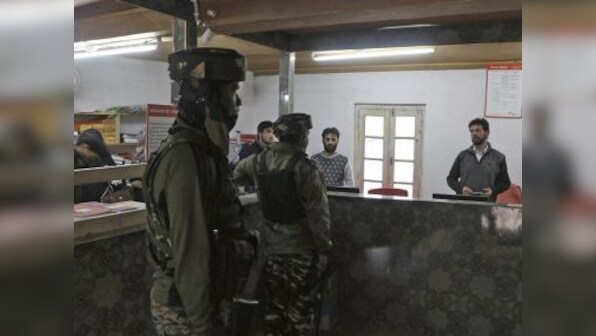 Bank robberies in Kashmir: After numbers of incidents increase, locals call looters 'government gunmen'