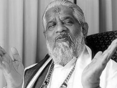 Godman Chandraswami cremated in New Delhi, VIPs remain absent Godman Chandraswami cremated in New Delhi, VIPs remain absent